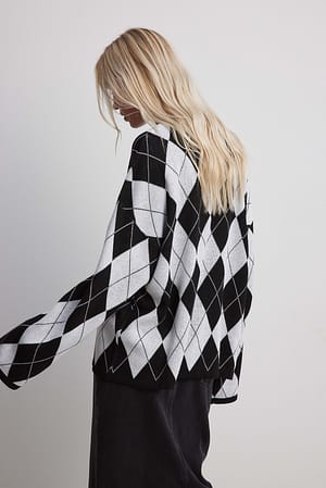 Black/White Pull à carreaux en tricot