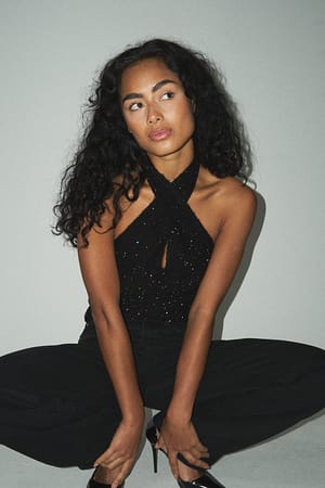Black Haut dos nu en maille avec sequins