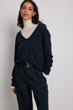 Dark Blue Pull en maille à col en V