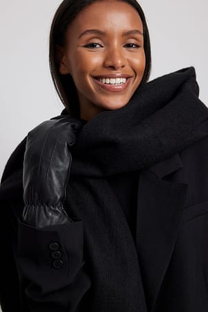 Black Moufles en cuir