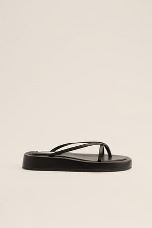 Black Pantoufles cuir