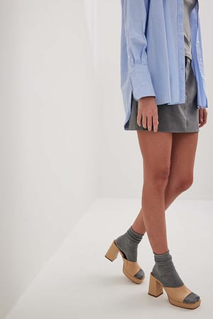 Dusty Beige Mules à plateforme basse