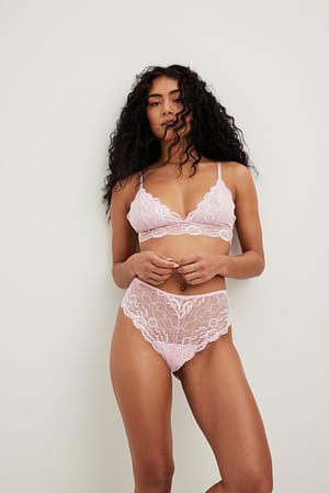 Pink Culotte brésilienne, dentelle