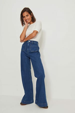 Dark Blue Jean 70’s large avec poche sur le devant