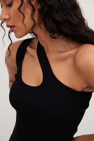Black Haut côtelé asymétrique