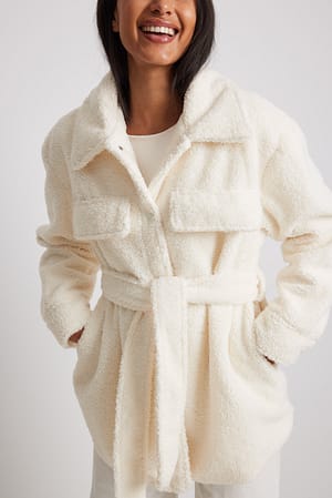 White Veste en peluche à ceinture