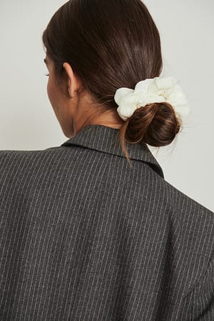 Offwhite Large chouchou