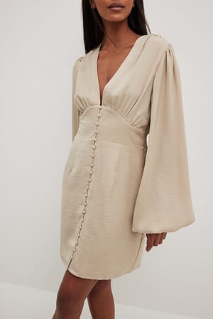 Champagne Robe courte boutonnée sur le devant