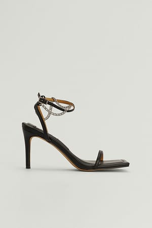 Black NA-KD Shoes Talons hauts à détail chaîne