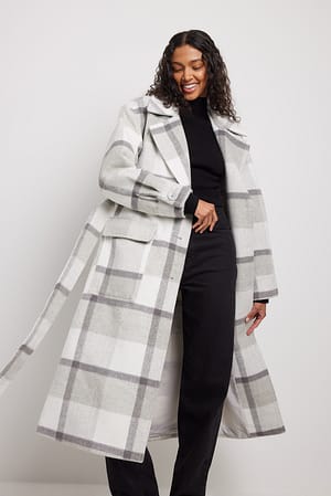 Grey Check Manteau surdimensionné à carreaux avec ceinture