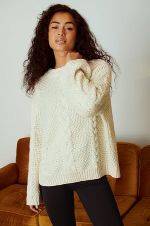 Offwhite Pull à torsades épaisses
