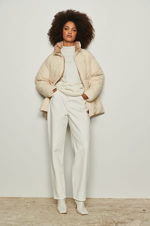 White/Beige Veste matelassée à couleurs contrastantes