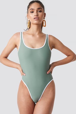 Soft Green Contrast Edge Swimsuit