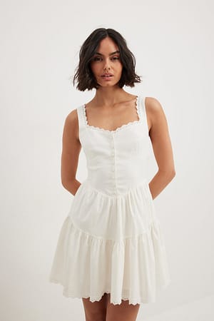 White Robe courte boutonnée avec haut style corset