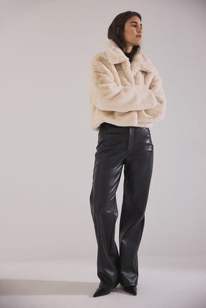 Offwhite Veste courte en fausse fourrure