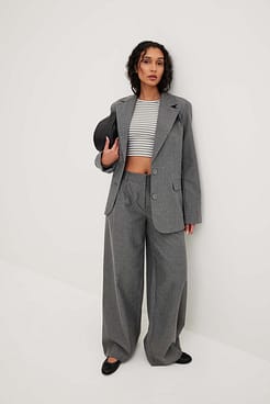 Cropped Long Sleeved Striped Top Outfit