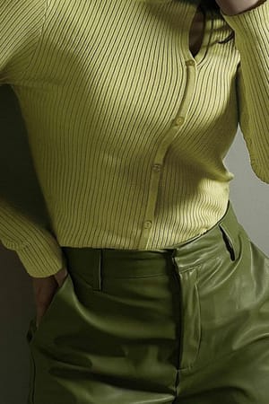 Light Green Haut tricoté découpé