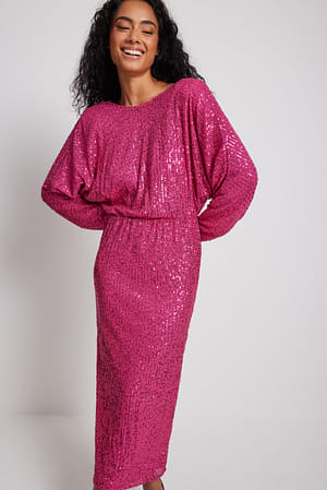 Pink Robe midi en sequin avec décolleté dos