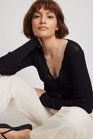 Black Cardigan à boutons