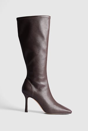 Chocolate Brown Bottes ajustées hauteur genou à talon aiguille