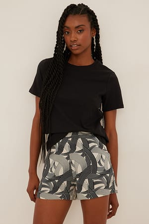 Graphic Print Short à fleurs