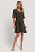 Robe Fluide À Col En V