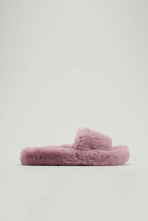 Light Pink Pantoufles