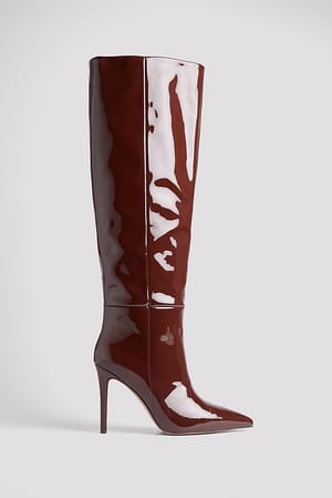 Brown Bottes à tige vernies brillantes