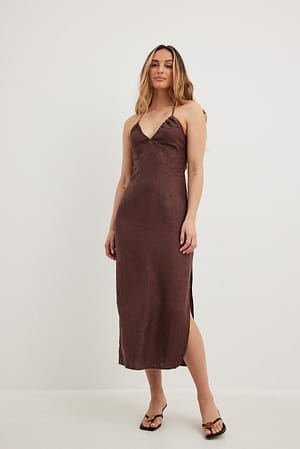 Brown Robe midi dos nu