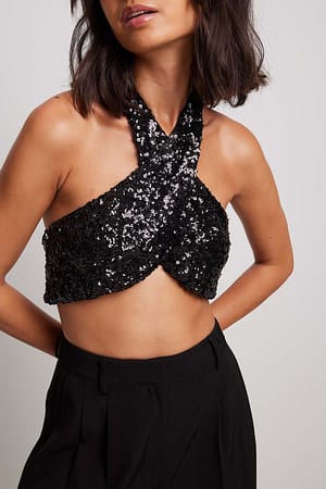 Black Haut dos nu avec sequins