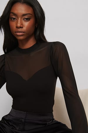 Black Body en maille à encolure cœur