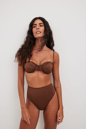 Brown Bas de bikini à taille haute