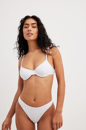 White Culotte de bikini à taille haute en tissu recyclé