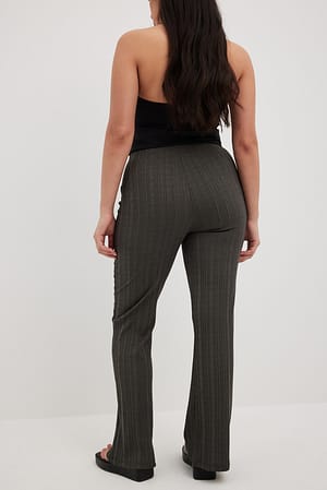 Grey Pantalon à taille haute et côtes irrégulières