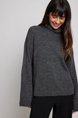 Dark Grey Pull en tricot à col montant