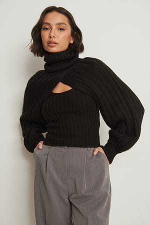 Black Cardigan ultra court en tricot à col roulé