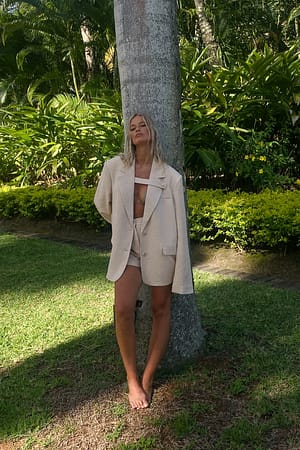 Light Beige Short en lin mélangé à taille haute
