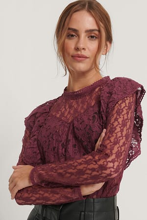 Burgundy NA-KD Boho Haut Dentelle Manches Longues Et Épaules Volantées