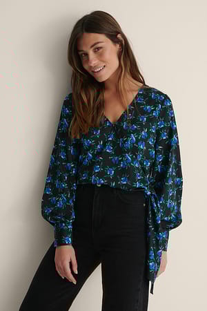 Blue Flower Haut satin