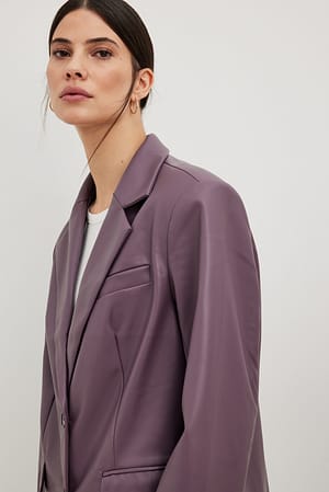 Purple Blazer surdimensionné en faux cuir