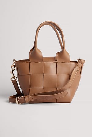 Brown Petit sac seau tressé