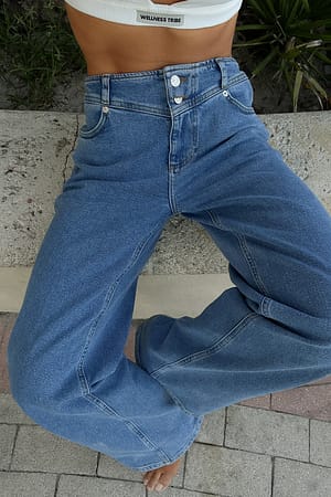 Blue Jean à taille basse et poches