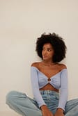 Light Blue Haut à épaules dénudées avec anneau