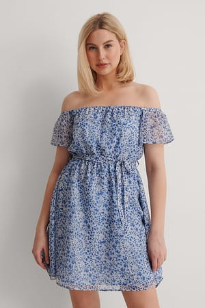Blue Flower Print Robe mini transparente à épaules dénudées recyclée