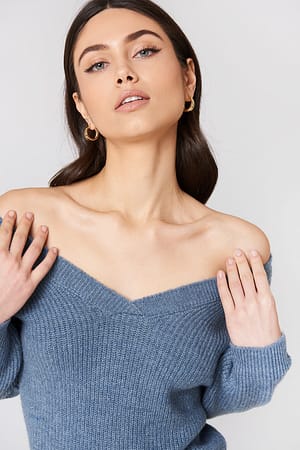 Stone Blue NA-KD Off Shoulder V Knitted Sweater