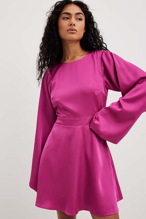 Fuchsia Robe dos ouvert