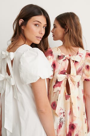White Maxi robe dos ouvert