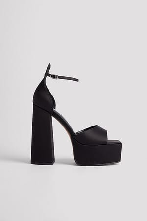 Black Chaussures à talon et plateforme avec bout ouvert