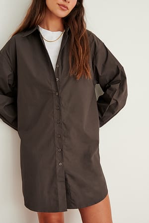 Brown Robe chemise surdimensionnée en coton biologique