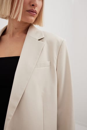 Cream Blazer oversize cintré